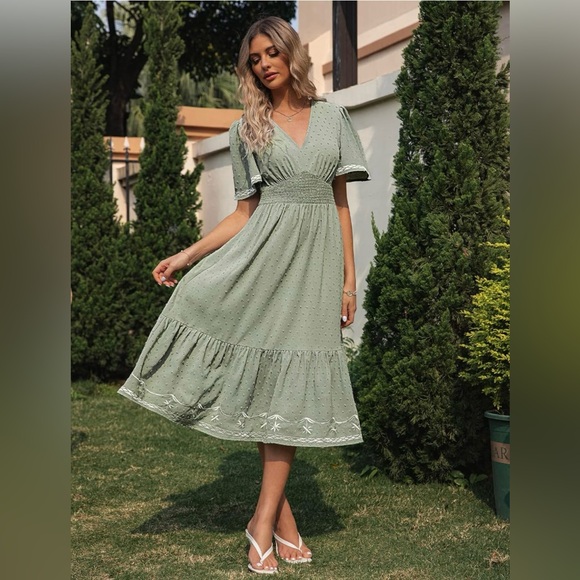 Simplee Women's Casual Floral Chiffon Midi Dress V Neck Empire Waist - Picture 3 of 9